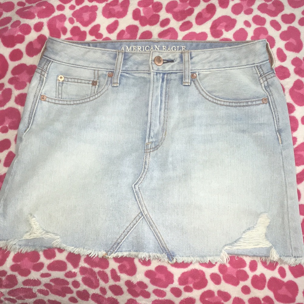 AMERICAN EAGLE DENIM SKIRT LIGHT WASH